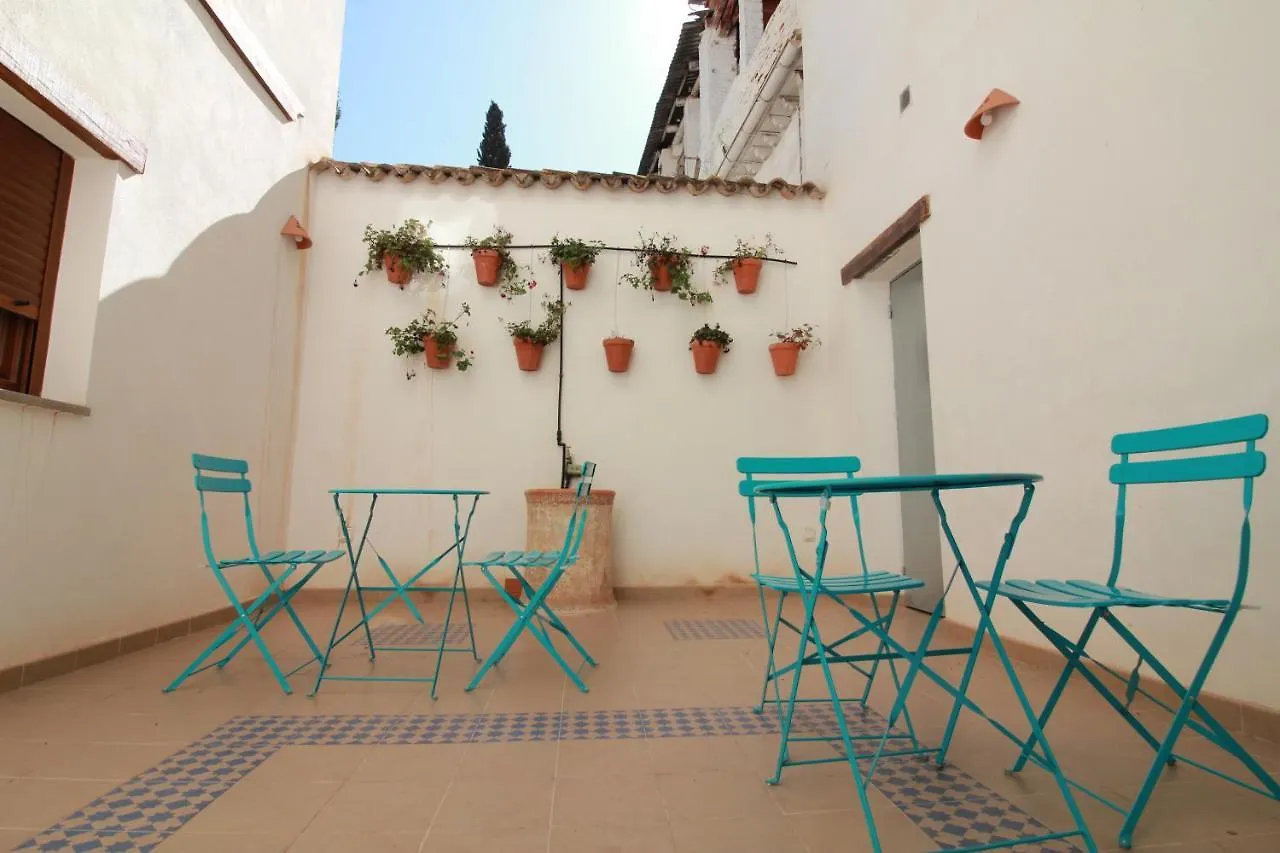 Gloria Suites Granada